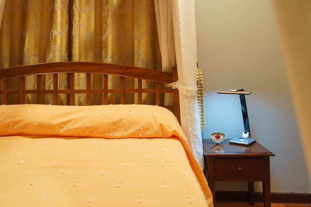 Hébergement de vacances Luxury Town House In The Heart Of The Old