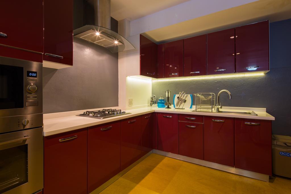 Luxury Town House In The Heart Of The Old Hébergement de vacances *