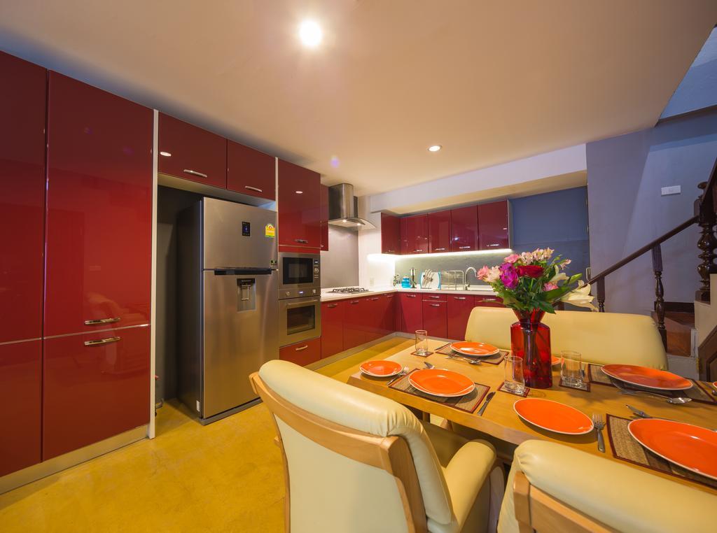 Luxury Town House In The Heart Of The Old Hébergement de vacances Chiang Mai